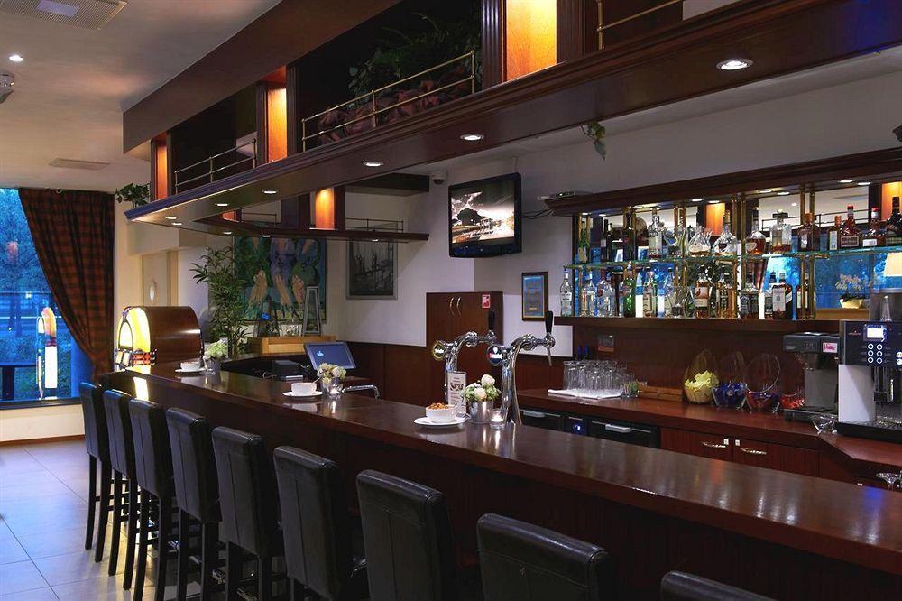 Bastion Hotel רוזנדאל מראה חיצוני תמונה